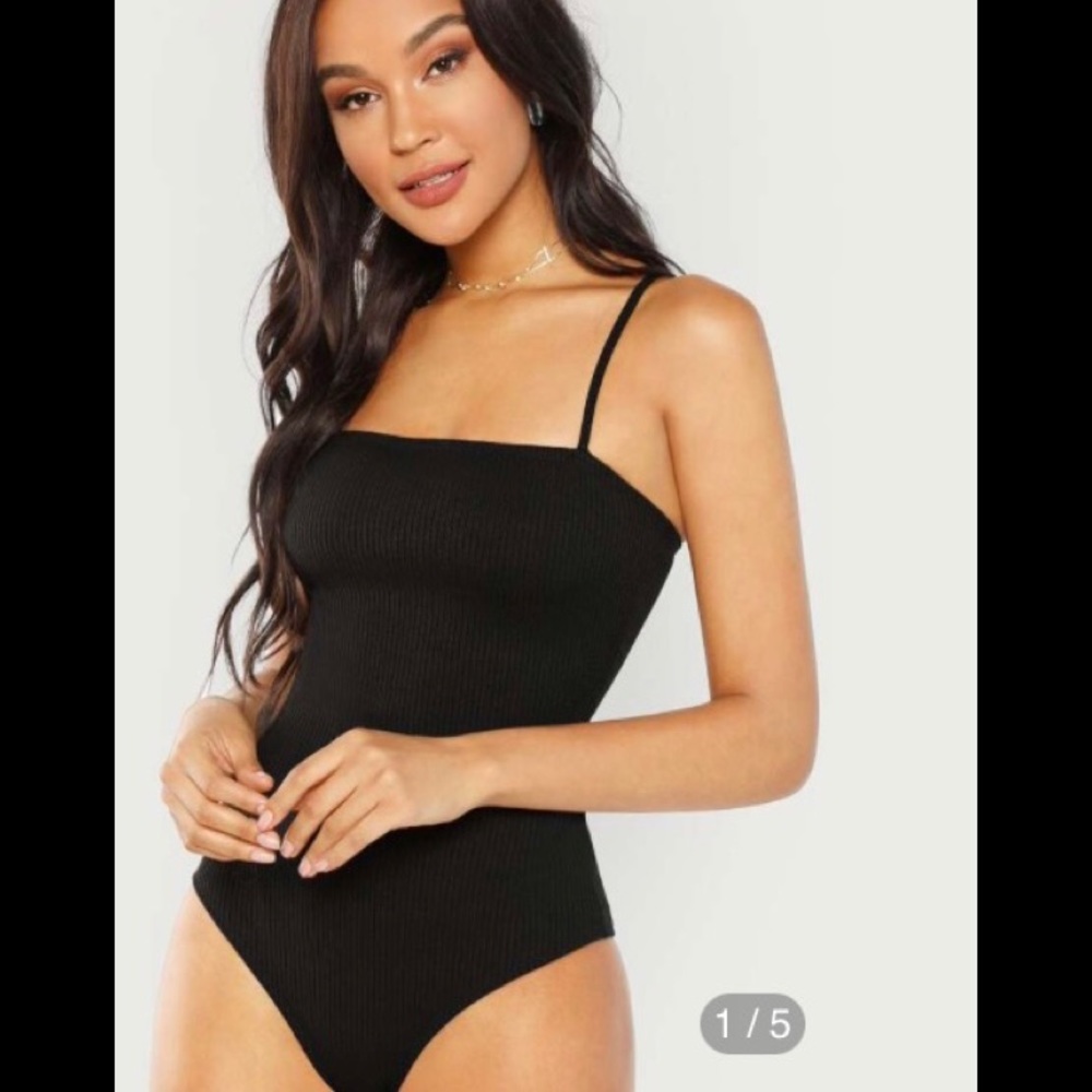 Basic black bodysuit
Size S
$12
